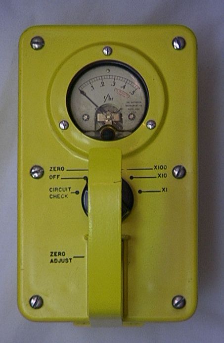 Victoreen 710 Geiger Counter
