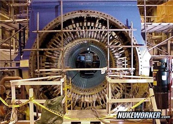 INSIDE GENERATOR 2
Keywords: Davis Bessie Nuclear Power Plant