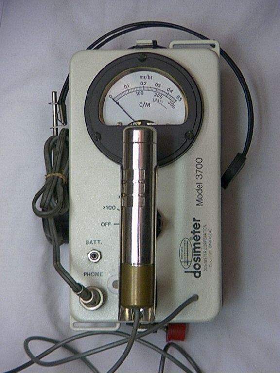 Dosimeter Model 3700
