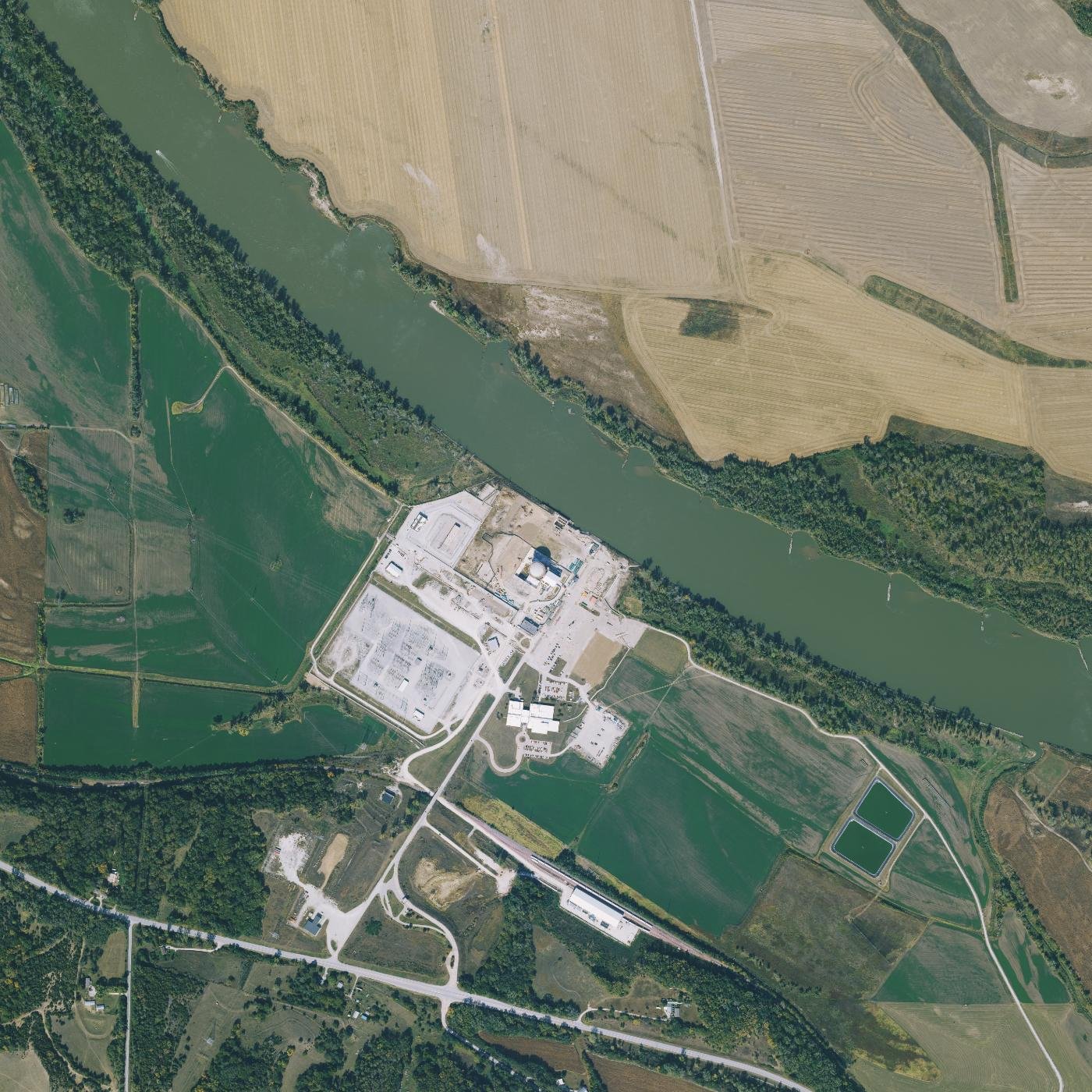 Fort Calhoun (aerial imagery)
Keywords: Fort Calhoun; aerial; NAIP