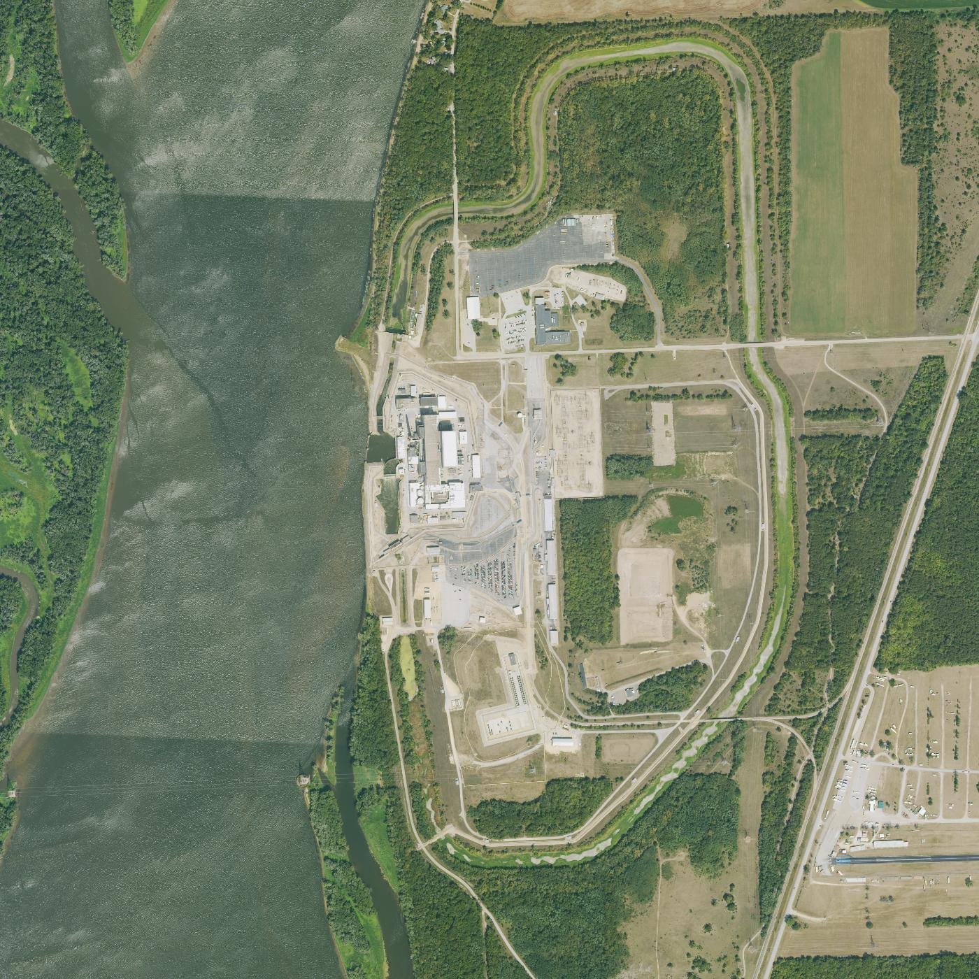 Quad Cities 1 (aerial imagery)
Keywords: Quad Cities 1; aerial; NAIP