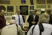 Bush Visit
President Bush in control room
Keywords: Calvert Cliffs Nuclear Power Plant