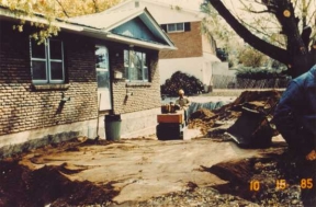 Durango Site - Vicinity Property Tailings Excavation in Front Yard
Keywords: Durango Mill Tailings Site UMTRA