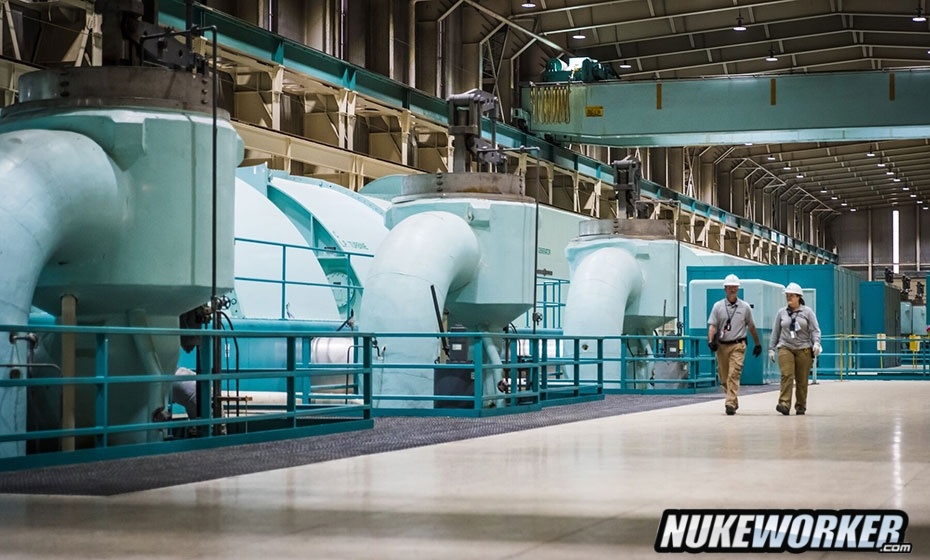 Oconee Nuclear Station
Oconee Nuclear Station, located on Lake Keowee near Seneca, South Carolina, approximately eight miles north of Clemson, is a three-unit nuclear facility. Commercial operations began with Unit 1 in 1973, followed by Units 2 and 3 in 1974. The station’s three pressurized water reactors (PWRs) have a combined generating capacity of 2,554 megawatts—enough to power more than 1.9 million homes. Since beginning operations, Oconee has achieved several industry milestones, including:
Establishing the nation’s first accredited nuclear operator training program
Becoming the first nuclear station to generate 100 million kilowatt-hours of electricity
Achieving over 3 million safe work hours
Earning recognition as the second nuclear station in the United States to receive a 20-year operating license extension from the NRC (Calvert Cliffs preceded it)

