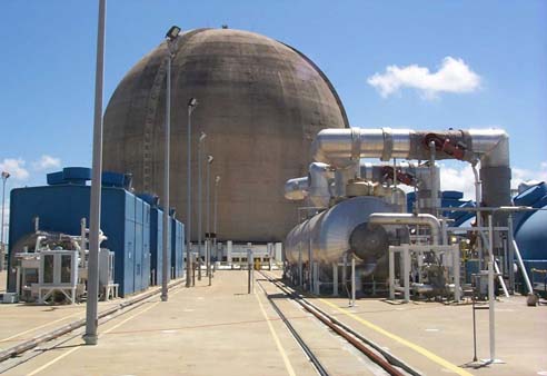 Turbine generator deck next to containment building
Keywords: South Texas Project Nuclear Power Plant STP