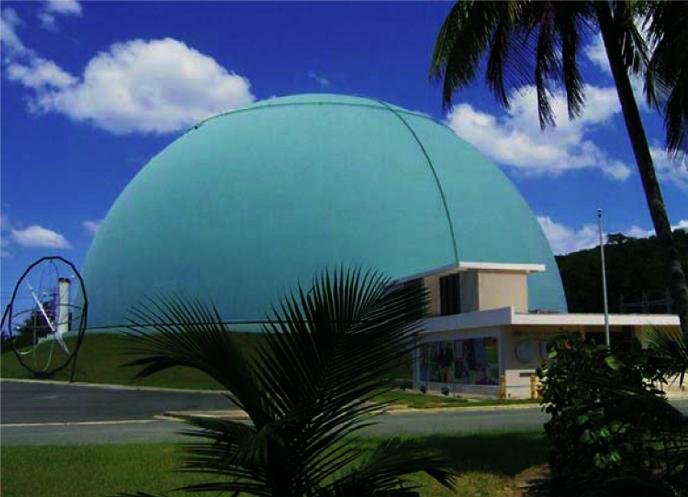 The decommissioned Boiling Nuclear Superheater
(BONUS) reactor, located northwest of Rincn, Puerto
Rico, was developed as a prototype nuclear power
plant to investigate the technical and economic feasibility
of the integral boiling-superheating concept. This
small-scale nuclear reactor produced saturated steam
in the central portion of the reactor core, superheated it
in four surrounding superheater sections of the same
core, and then used the superheated steam in a direct
loop to drive a turbine generator.
It was one of only two boiling-water superheater
reactors ever developed in the United States. The
reactor was designed to be large enough to evaluate
the major features of the integral boiling-superheating
concept realistically without the high construction and
operating costs associated with a large plant.
Construction of the began in 1960 through a
combined effort of the U.S. Atomic Energy Commission
and Puerto Rico Water Resources Authority.
