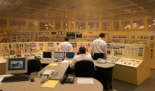 Control Room
Vince Vassello, left, Ron Purk and Greg Walter, right, man the control room at the Davis-Besse Nuclear Power Station in Oak Harbor, Ohio, Friday, Feb, 27, 2004. The power station has been shut down for two years while the reactor head was replaced due to corrosion damage. Repairs have been completed and it is now up to the Nuclear Regulatory Comission to authorize a restart.
Keywords: Davis Bessie Nuclear Power Plant