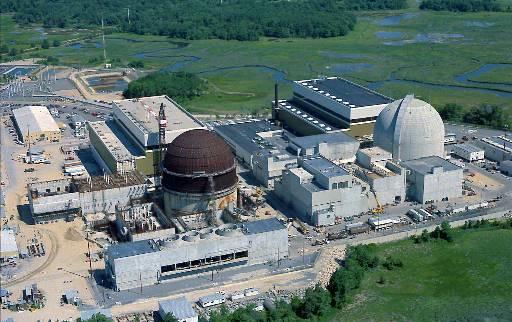 Seabrook Nuclear Power Plant in Seabrook, N.H
This is a July 1986 photo, of the "mothballed" Unit 2, left, and the working Unit 1 of the Seabrook nuclear power plant in Seabrook, N.H. Despite President Bush's plans to revive nuclear power Seabrook plant spokesman David Barr said there are no plans to revive Unit 2, which was canceled because of rising costs after it was partially built in 1984.
Keywords: Seabrook nuclear power plant in Seabrook, N.H