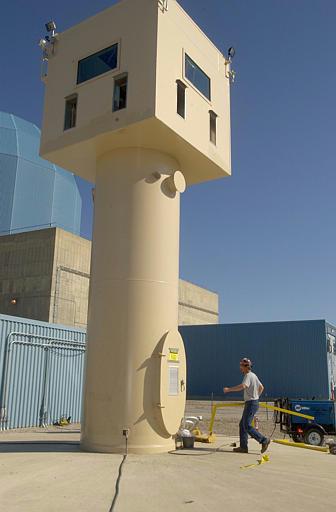 Clinton Nuclear Power Plant
James Pauley, iron worker with Christy-Foltz, works on a watch tower, Monday, Oct. 25, 2004, at the Clinton Power Station in Clinton, Ill. Nuclear power stations across the nation are generating tougher security measures to meet new rules imposed by the Nuclear Regulatory Commission, the agency that controls the civilian nuclear power industry. 
Keywords: Clinton Exelon Nuclear Power Plant