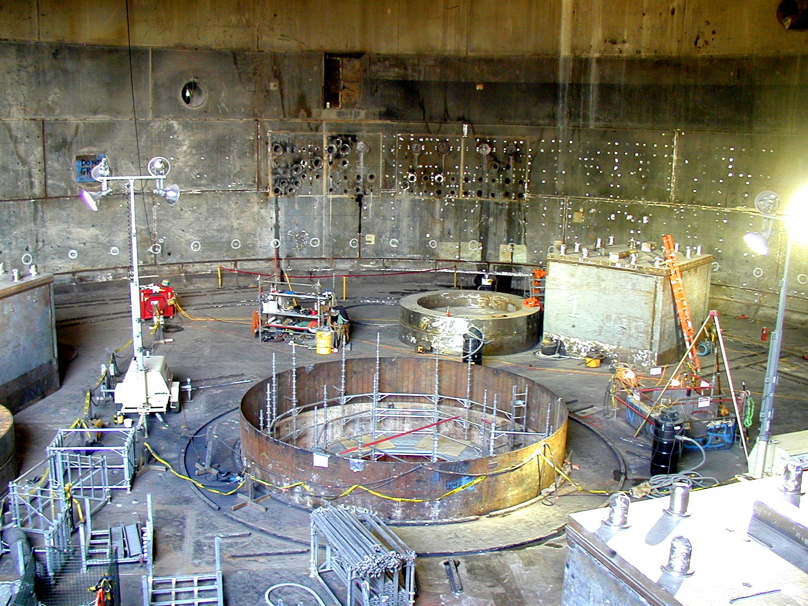 Containment Remediation
Shot of inside containment after remediation was complete. The ICI pit, in the center, has scaffolding setup in preparation for surveys.
Keywords: Maine Yankee Nuclear Power Plant (decommissioned) Decommissioning Remediation