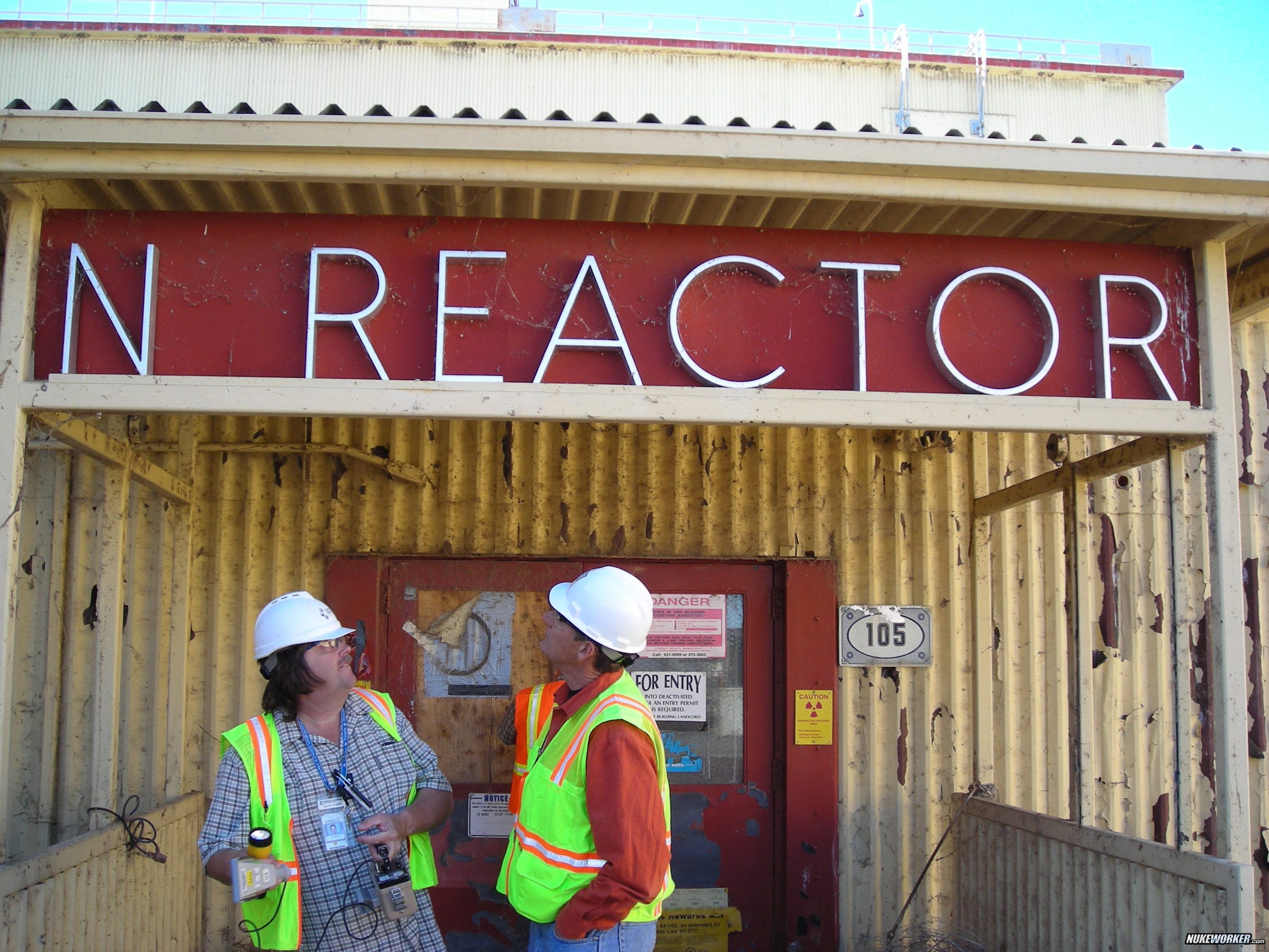 Kevin Noak (RCT) with Brad Mewew (job planner)