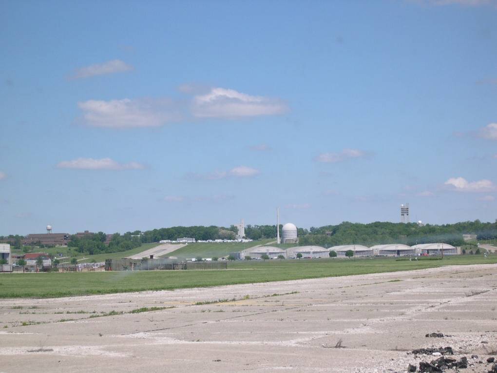 Area B Flightline
Entombed reactor at the Air Force Nuclear Enginneering Center in background
