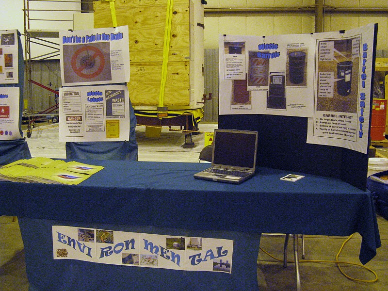 Perry Outage Expo-Environmental booth
Shows things that works need to know about environmental issues
Keywords: Environmental