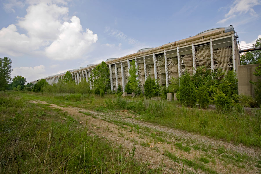 Marble Hill during 2010 demolition work
Second unit Ecodyne cooling tower battery.
