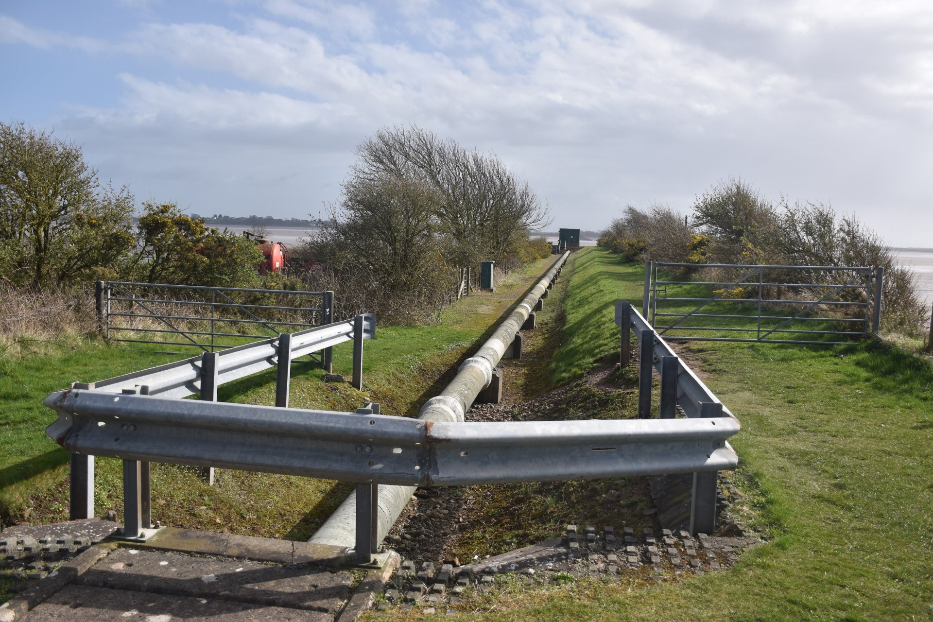 Click to view full size image
==============
Chapelcross Effluent Pipeline 01
Keywords: Chapelcross Chapelcross Effluent Pipeline 01
Keywords: Chapelcross