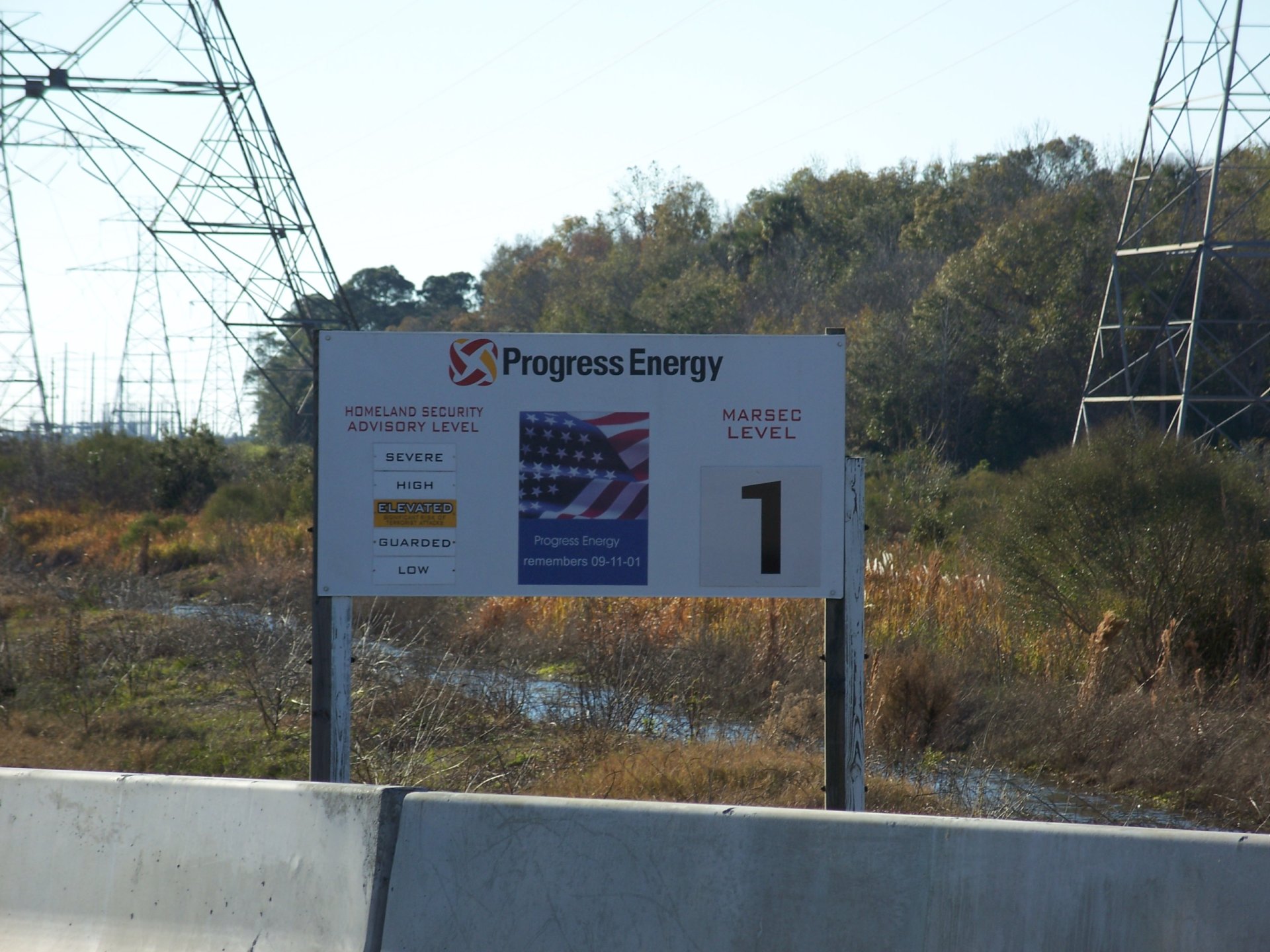 Crystal River NPP sign01
Keywords: Crystal River
