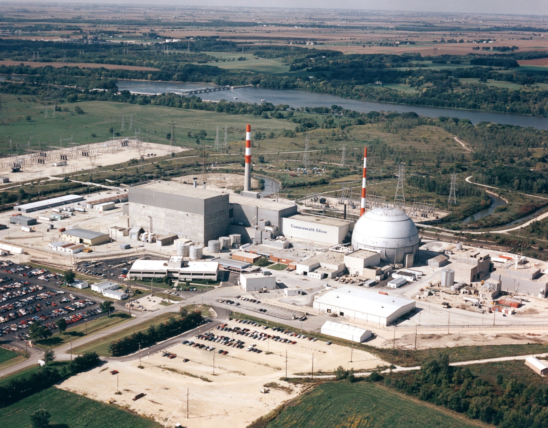 Dresden Nuclear Power Station Unit 1
Keywords: Dresden