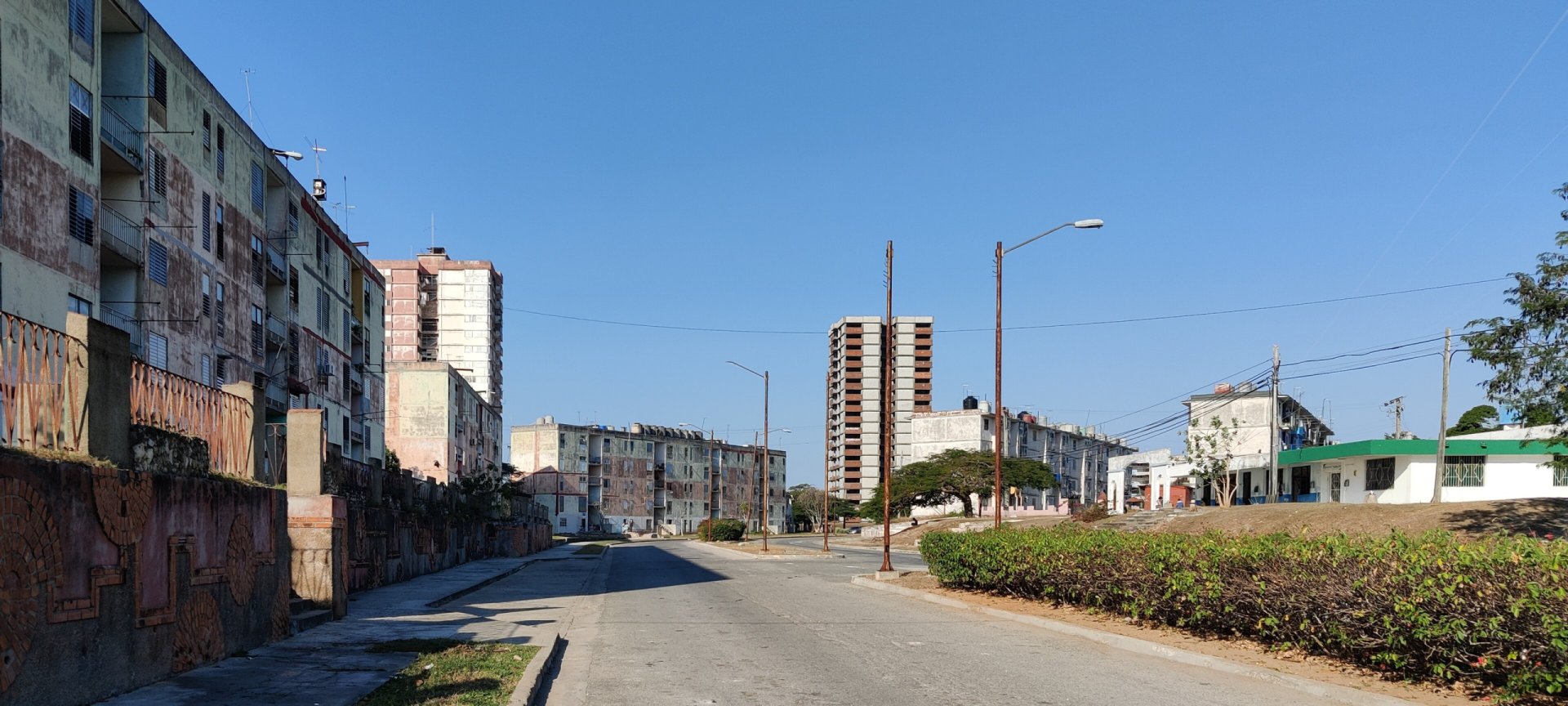 Click to view full size image
==============
Ciudad Nuclear-011
Keywords: Juragua Ciudad Nuclear-011
Keywords: Juragua
