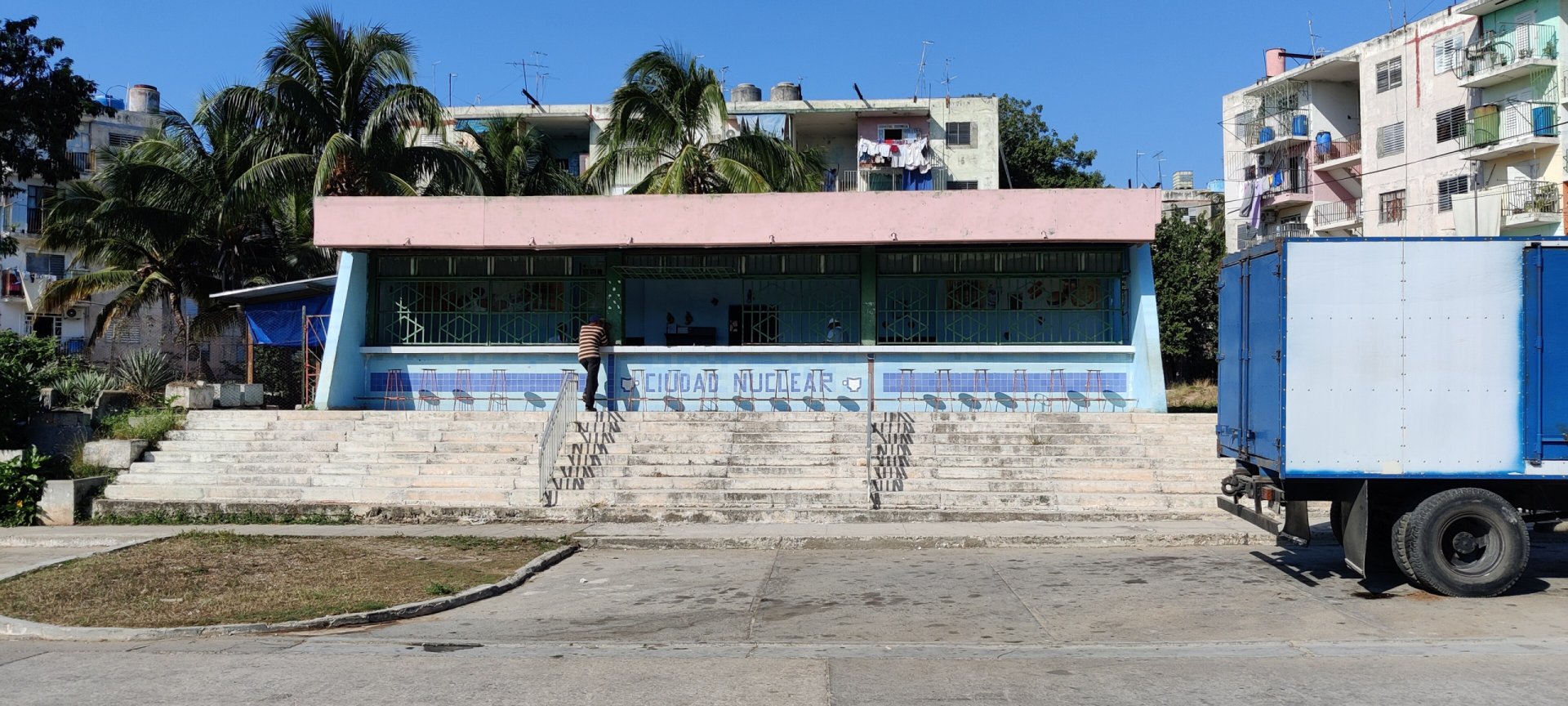 Click to view full size image
==============
Ciudad Nuclear-038
Keywords: Juragua Ciudad Nuclear-038
Keywords: Juragua