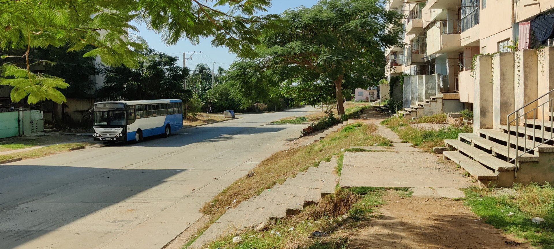 Click to view full size image
==============
Ciudad Nuclear-051
Keywords: Juragua Ciudad Nuclear-051
Keywords: Juragua