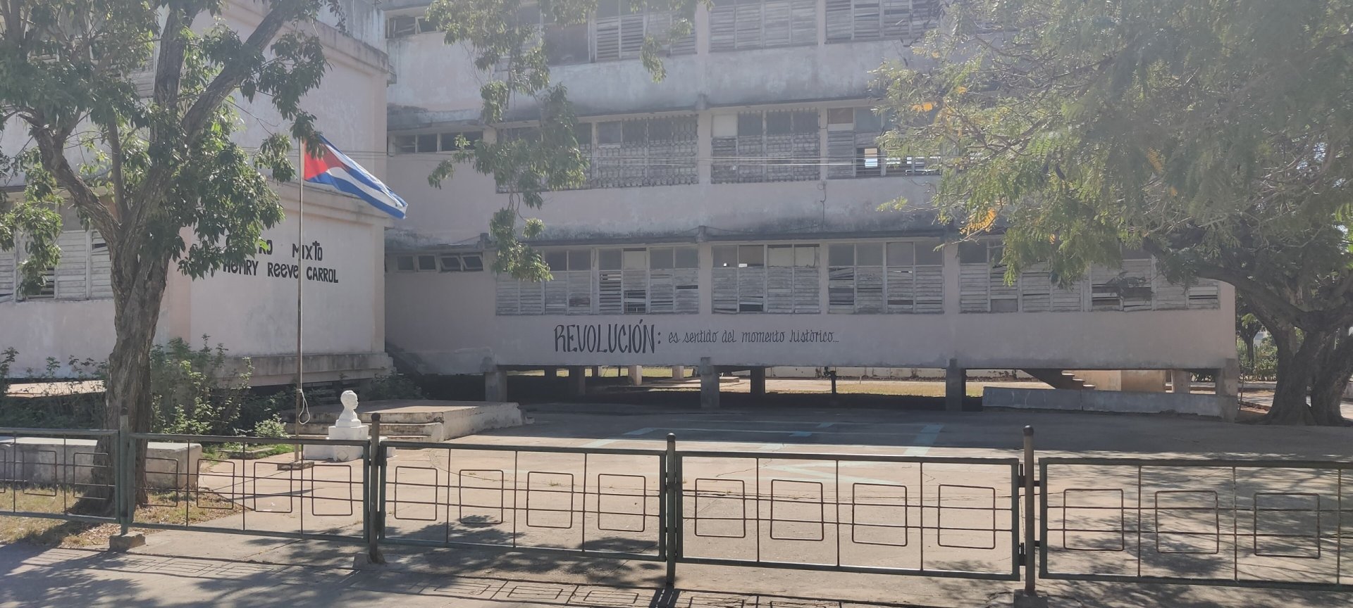 Click to view full size image
==============
Ciudad Nuclear-073
Keywords: Juragua Ciudad Nuclear-073
Keywords: Juragua