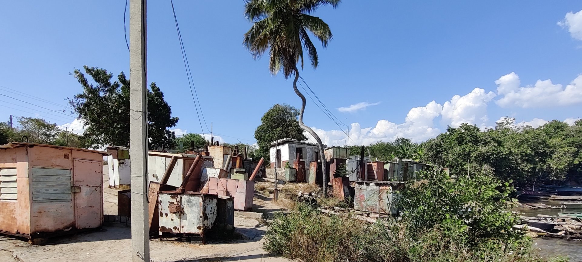 Click to view full size image
==============
Ciudad Nuclear-077
Keywords: Juragua Ciudad Nuclear-077
Keywords: Juragua