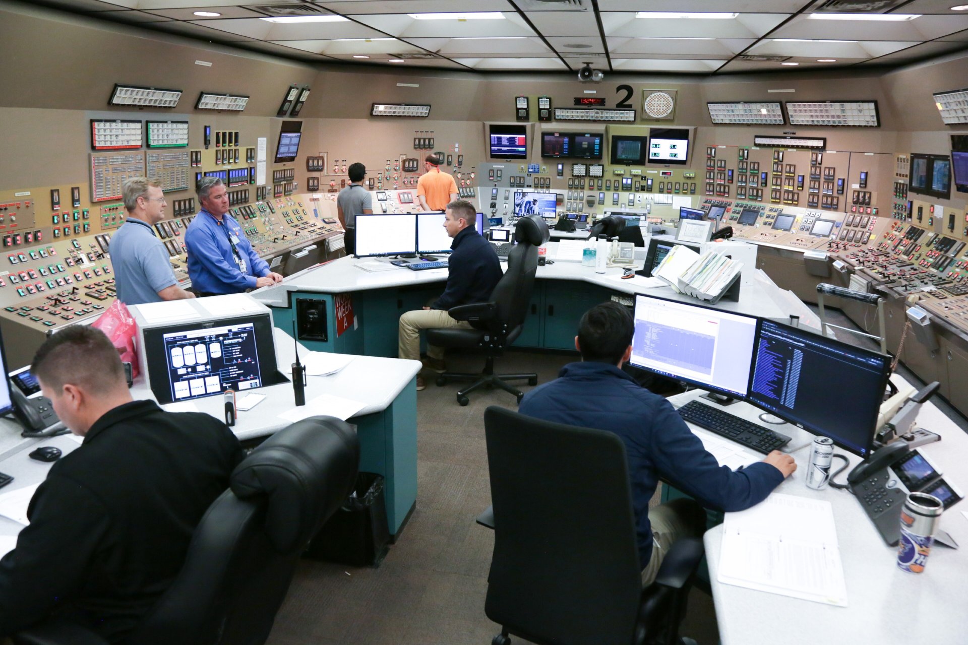 Click to view full size image
==============
NRC EDO Dan Dorman at the Palo Verde Nuclear Generating Station (52168246443)
Keywords: Palo Verde NRC EDO Dan Dorman at the Palo Verde Nuclear Generating Station (52168246443)
Keywords: Palo Verde