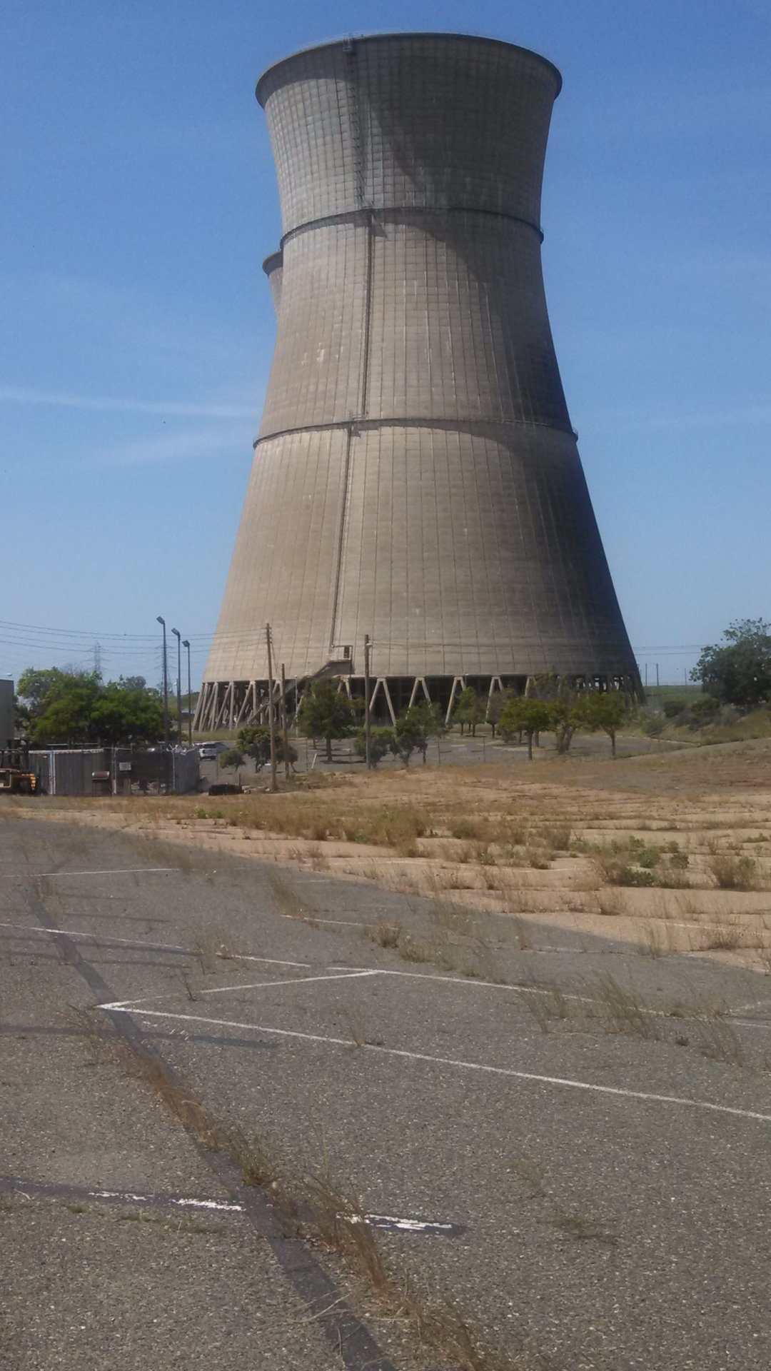 Rancho Seco cooling tower, 2014
Keywords: Rancho Seco