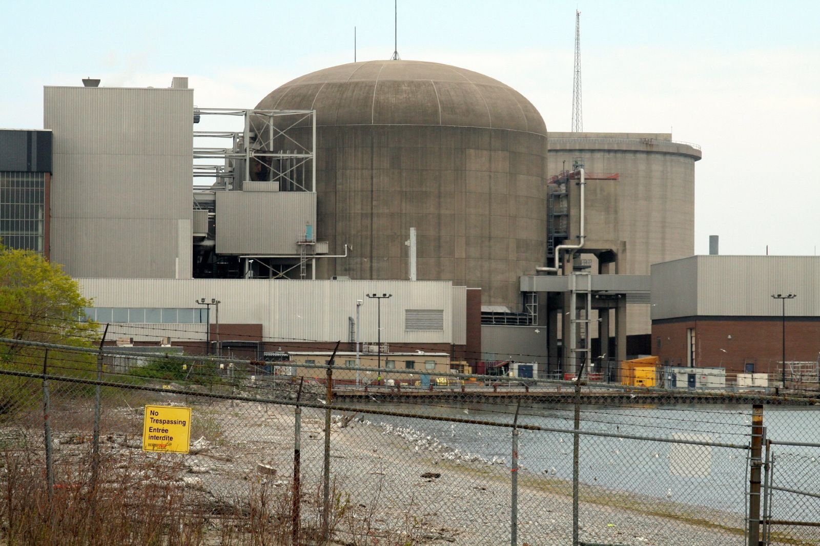 Pickering Nuclear Plant
Keywords: Pickering