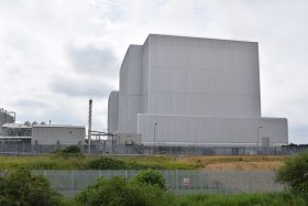 bradwell_bradwell_power_station_geograph_org_uk_5044159.jpg