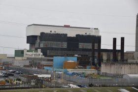heysham_heysham_power_station_geograph_org_uk_8009331.jpg