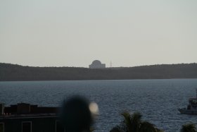 juragua_palacio_de_valle_planta_nuclear_de_juragua_panoramio.jpg