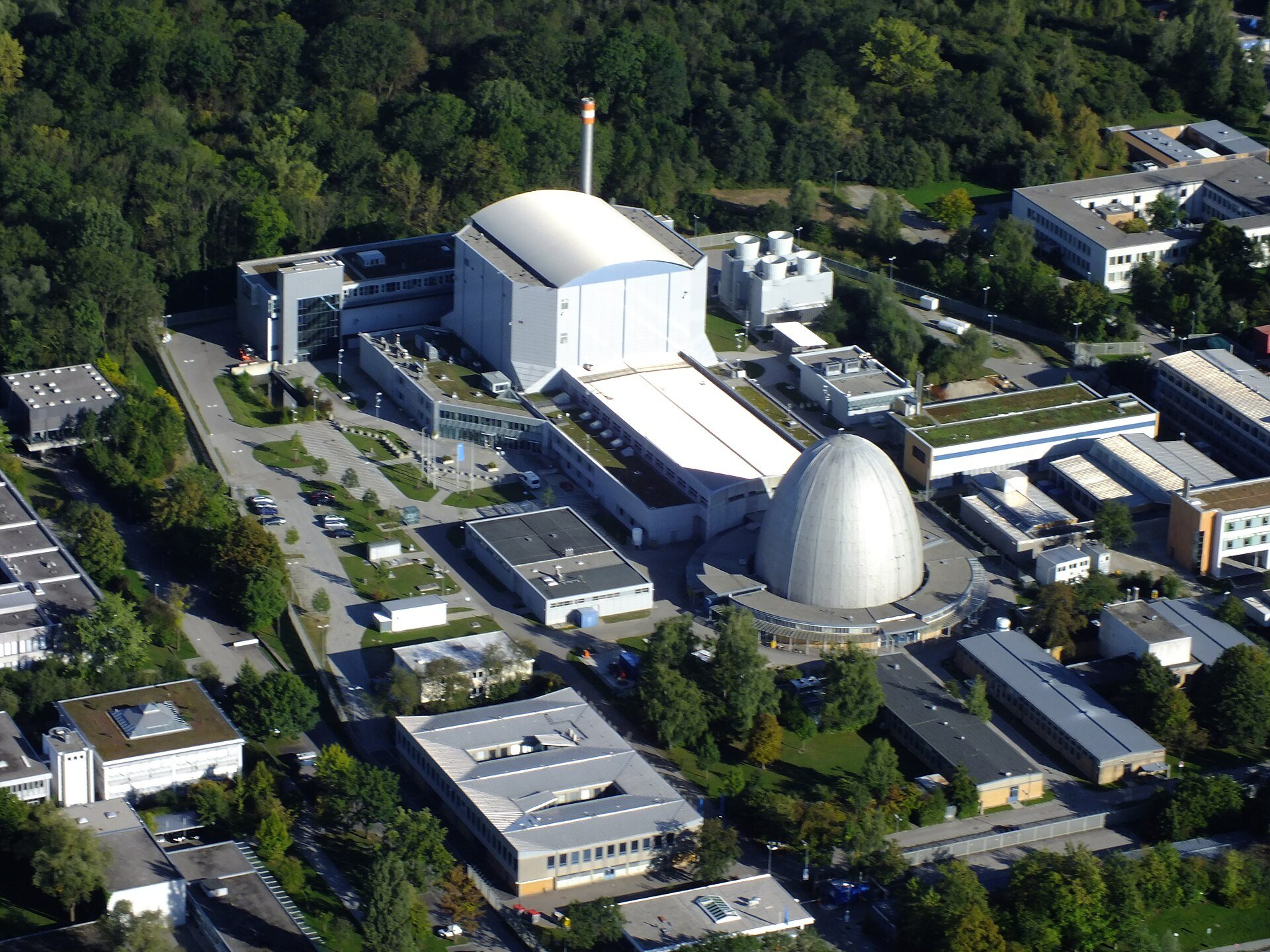 FRM II aerial view of reactor dome and campus