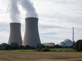 Grohnde cooling towers with dome beyond field